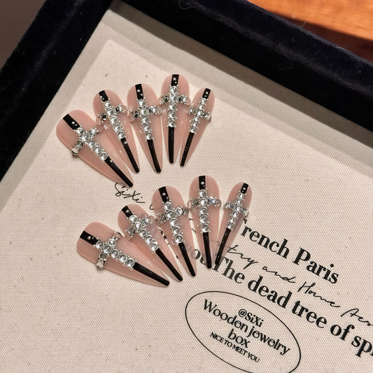 ZX-2298-AM-Shiny Diamonds Nails