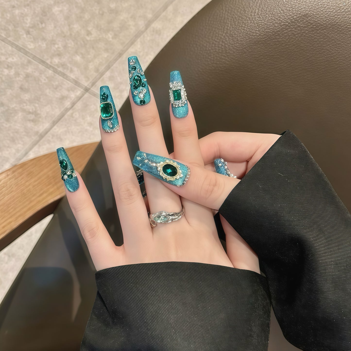 ZX-2199-AM-Shiny Diamonds Nails