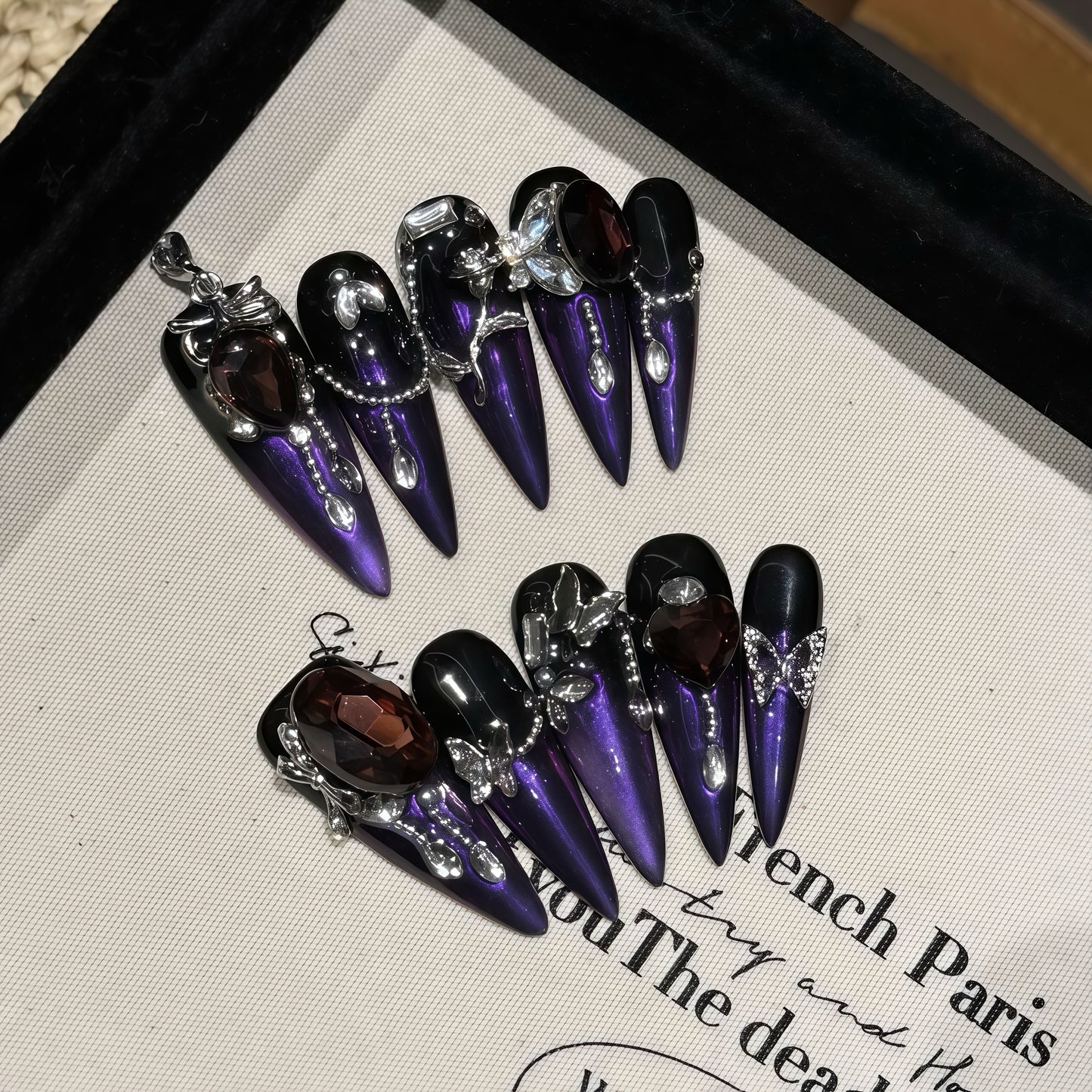 ZX-112-AM-Shiny Diamonds Nails