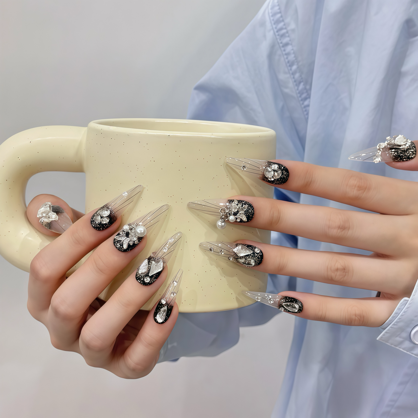 ZX-1870-AM-Shiny Diamonds Nails