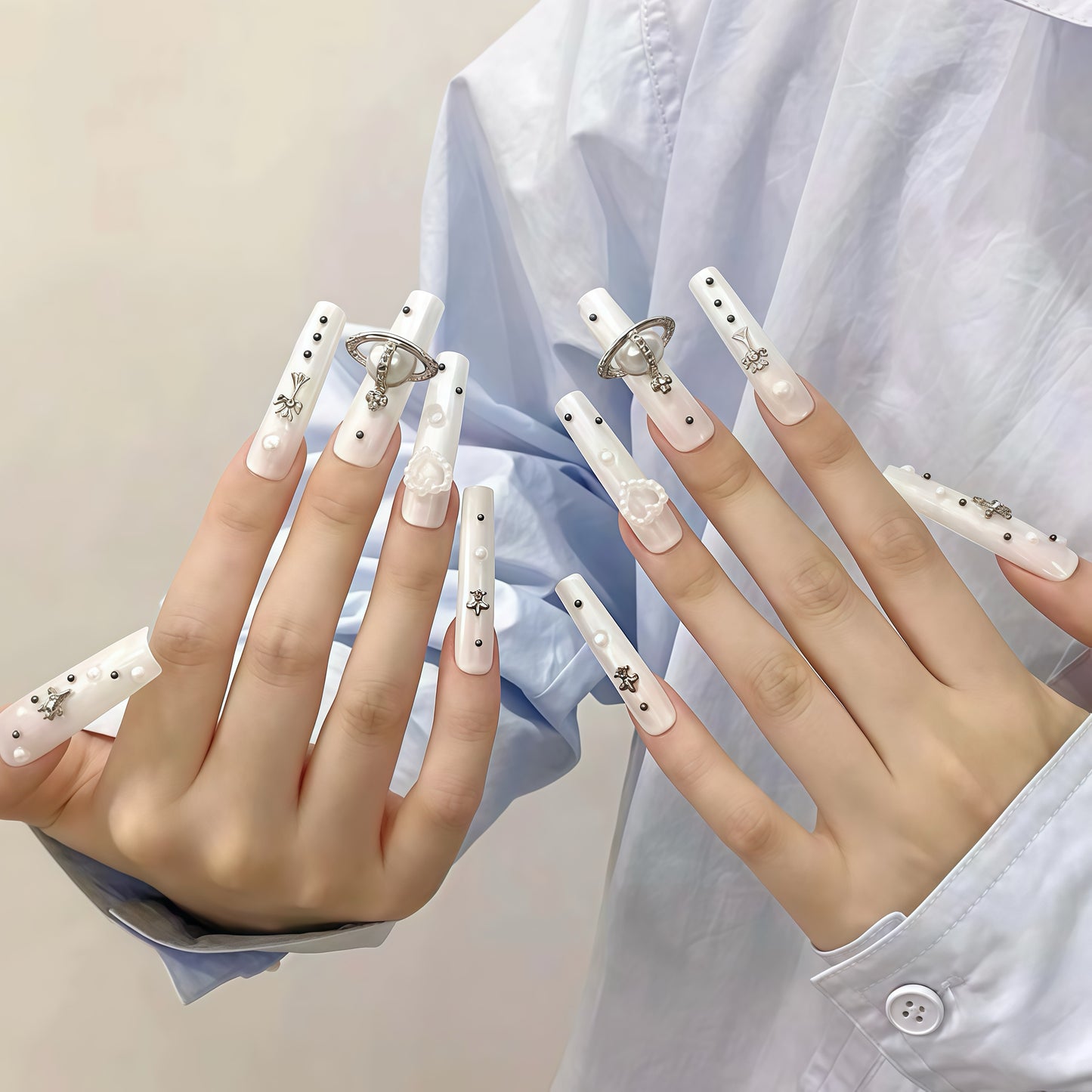 ZX-1852-AM-Shiny Diamonds Nails