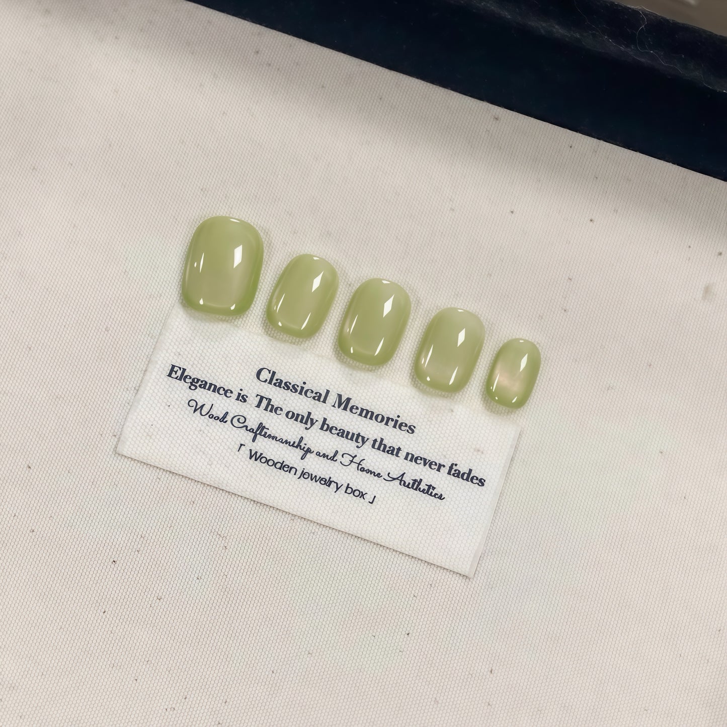 ZX-1015-CH-Shiny Diamonds Nails