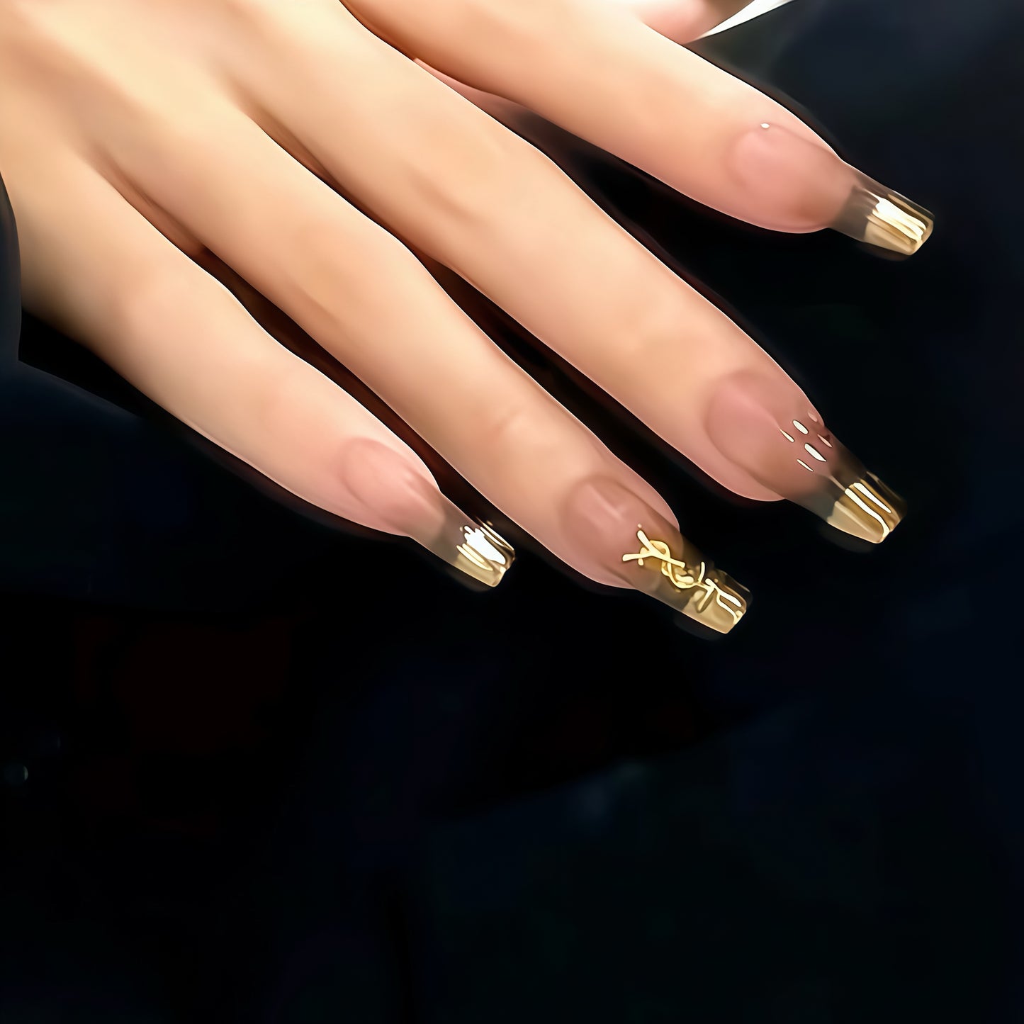 ZX-467-AM-Shiny Diamonds Nails