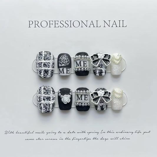 ZX-470-AM-Shiny Diamonds Nails