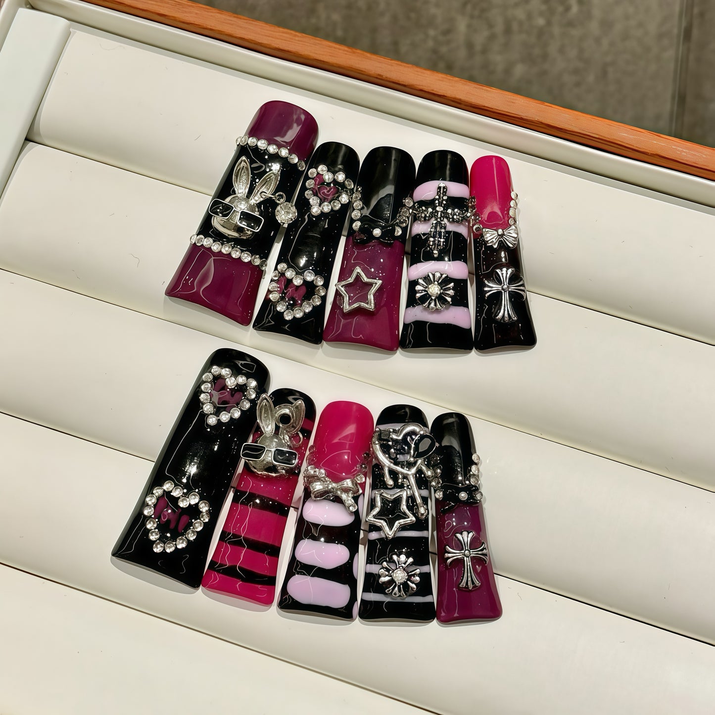 ZX-2109-AM-Shiny Diamonds Nails