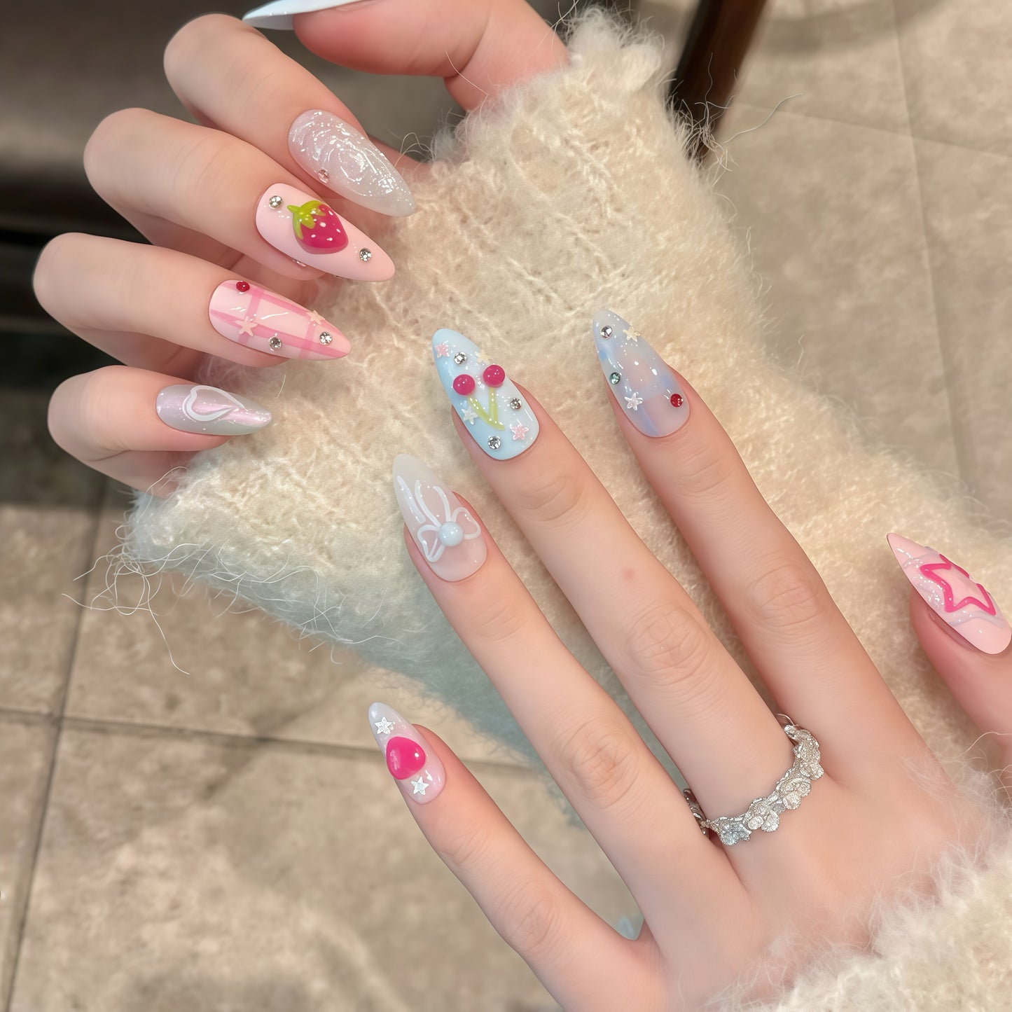 ZX-2552-CA-Shiny Diamonds Nails