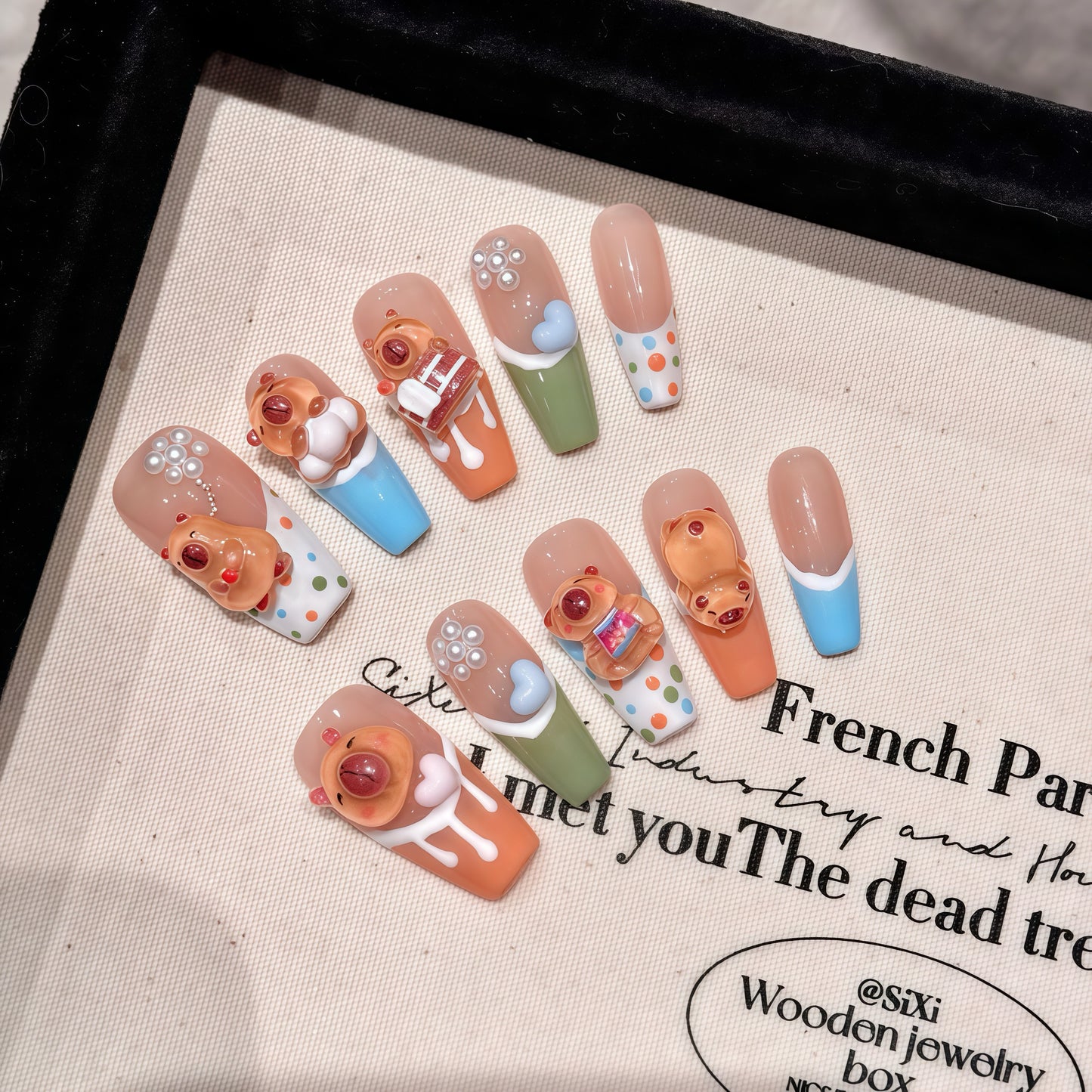 ZX-2165-CA-Shiny Diamonds Nails