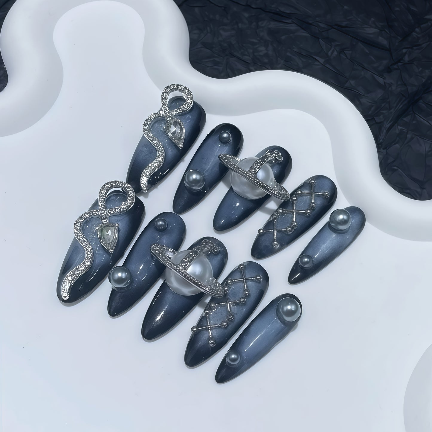 ZX-1037-AM-Shiny Diamonds Nails