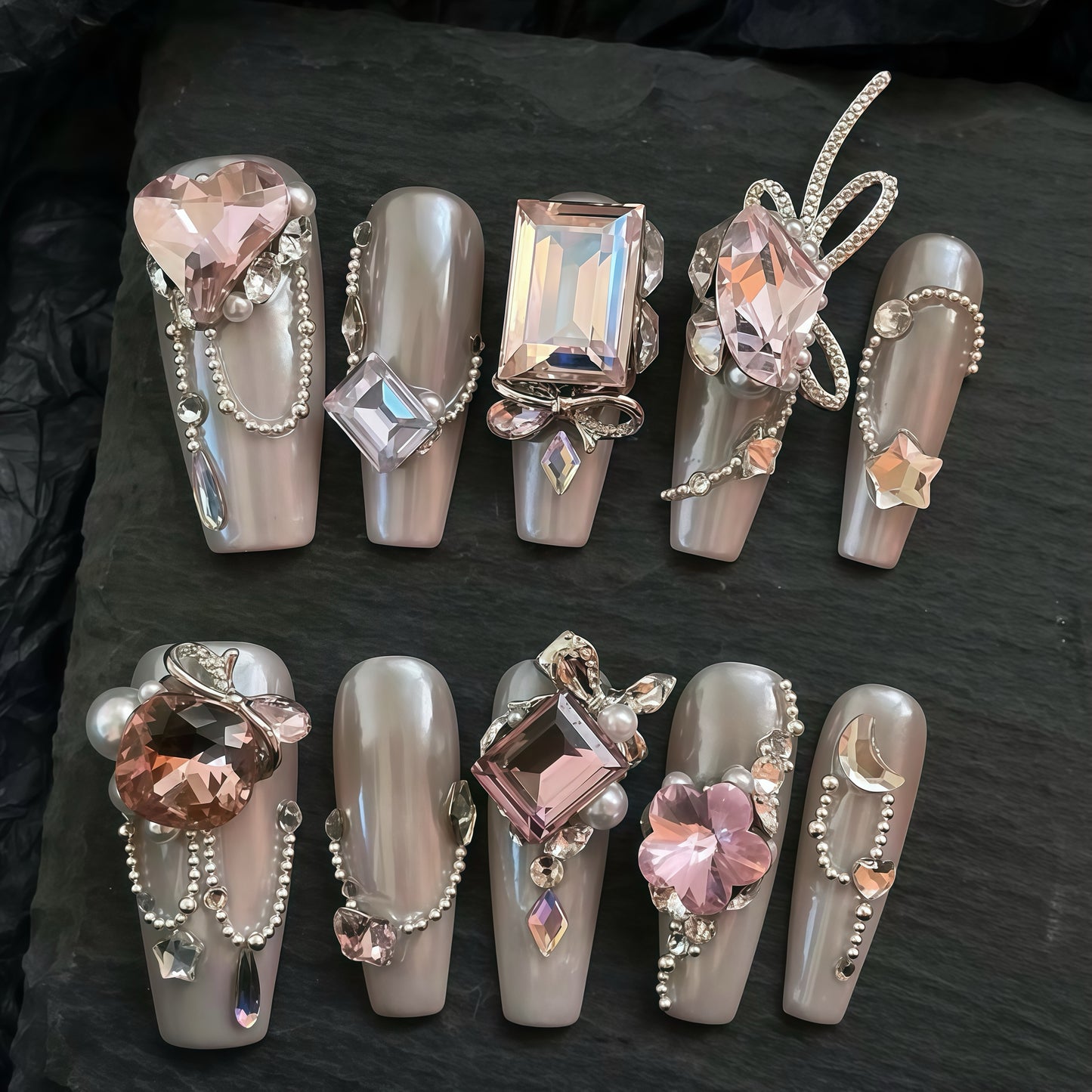 ZX-1047-AM-Shiny Diamonds Nails