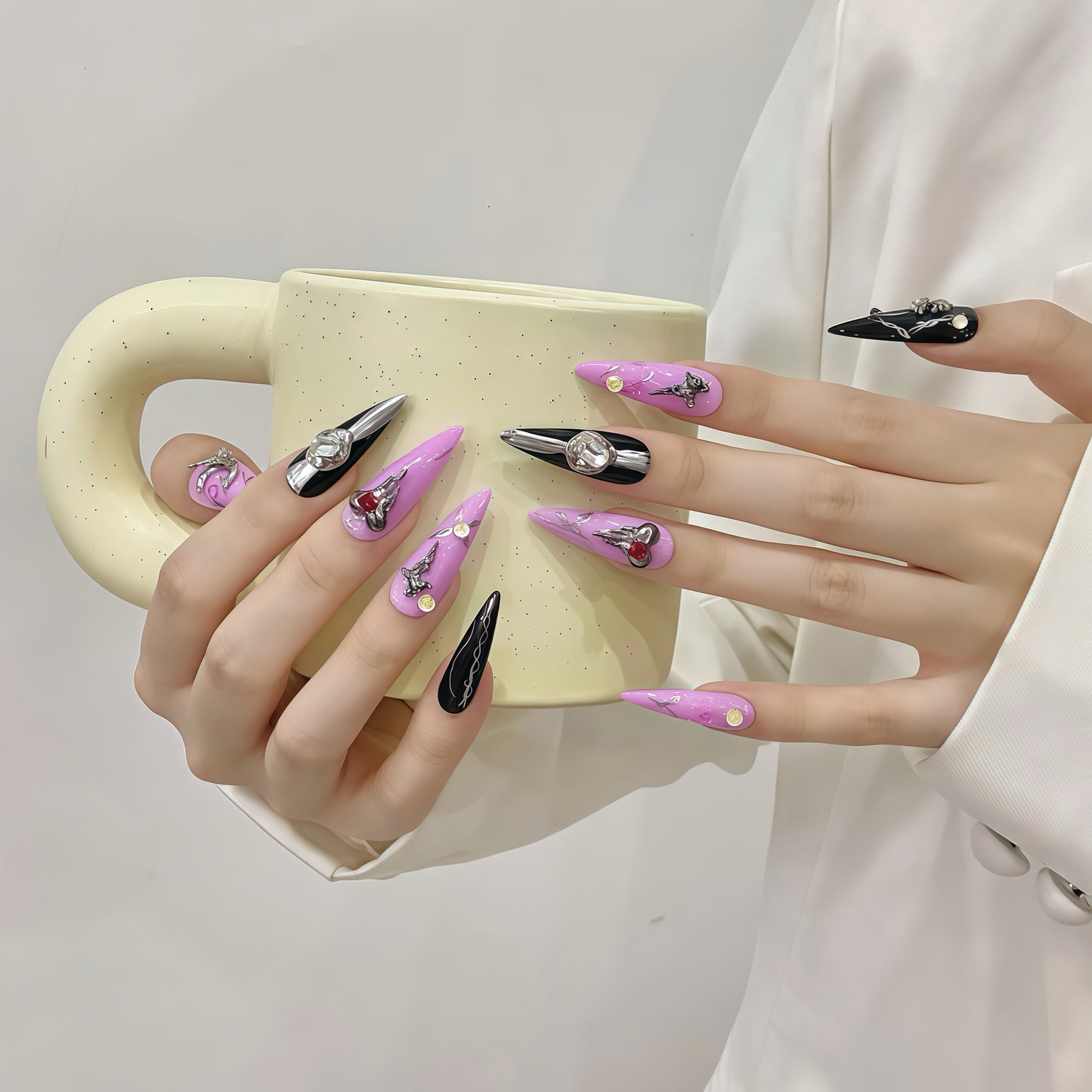 ZX-1997-AM-Shiny Diamonds Nails