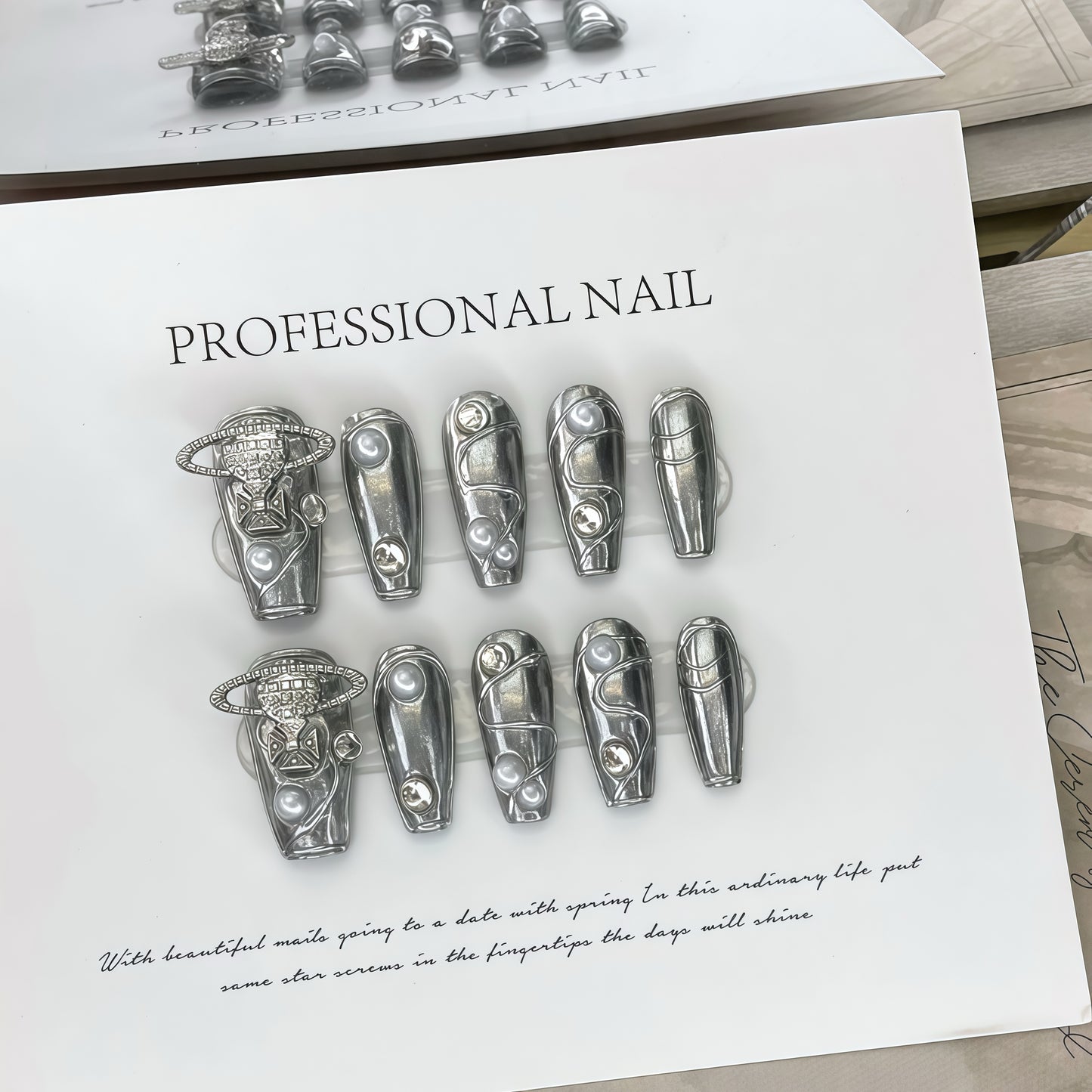 ZX-648-AM-Shiny Diamonds Nails