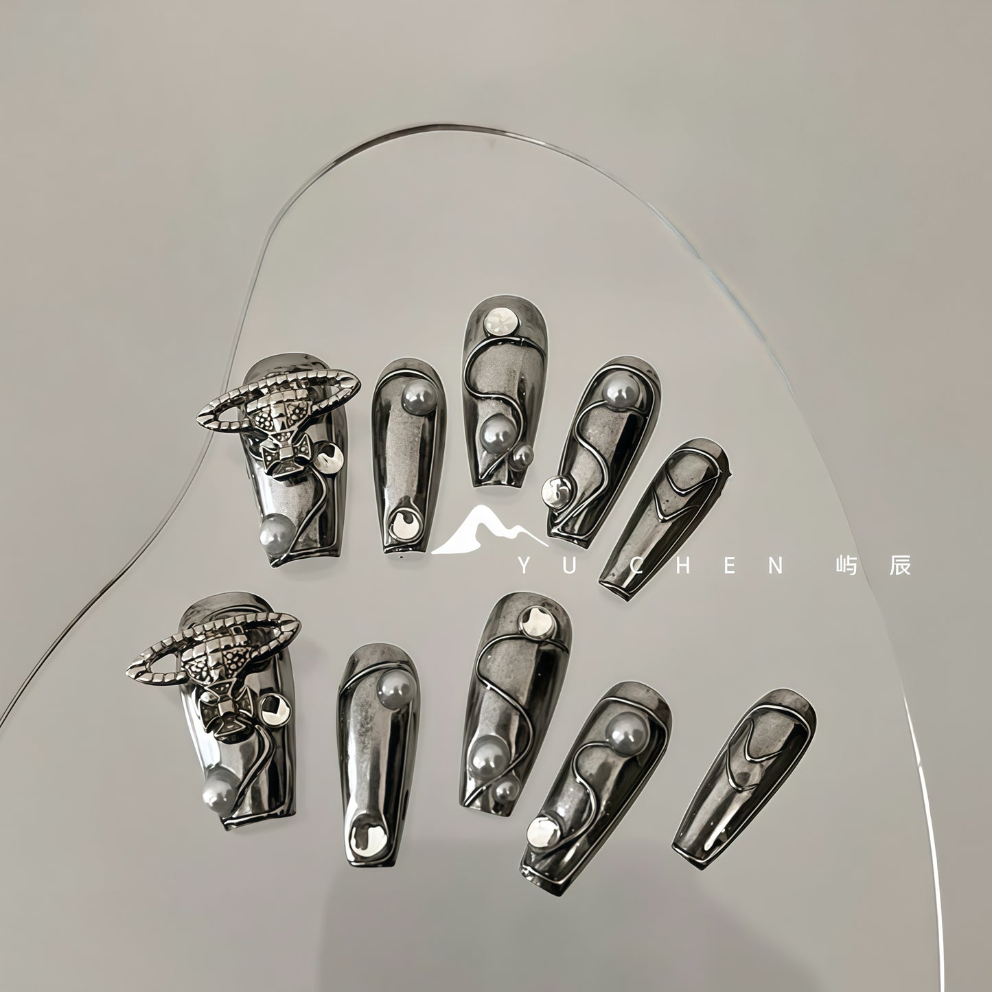 ZX-648-AM-Shiny Diamonds Nails