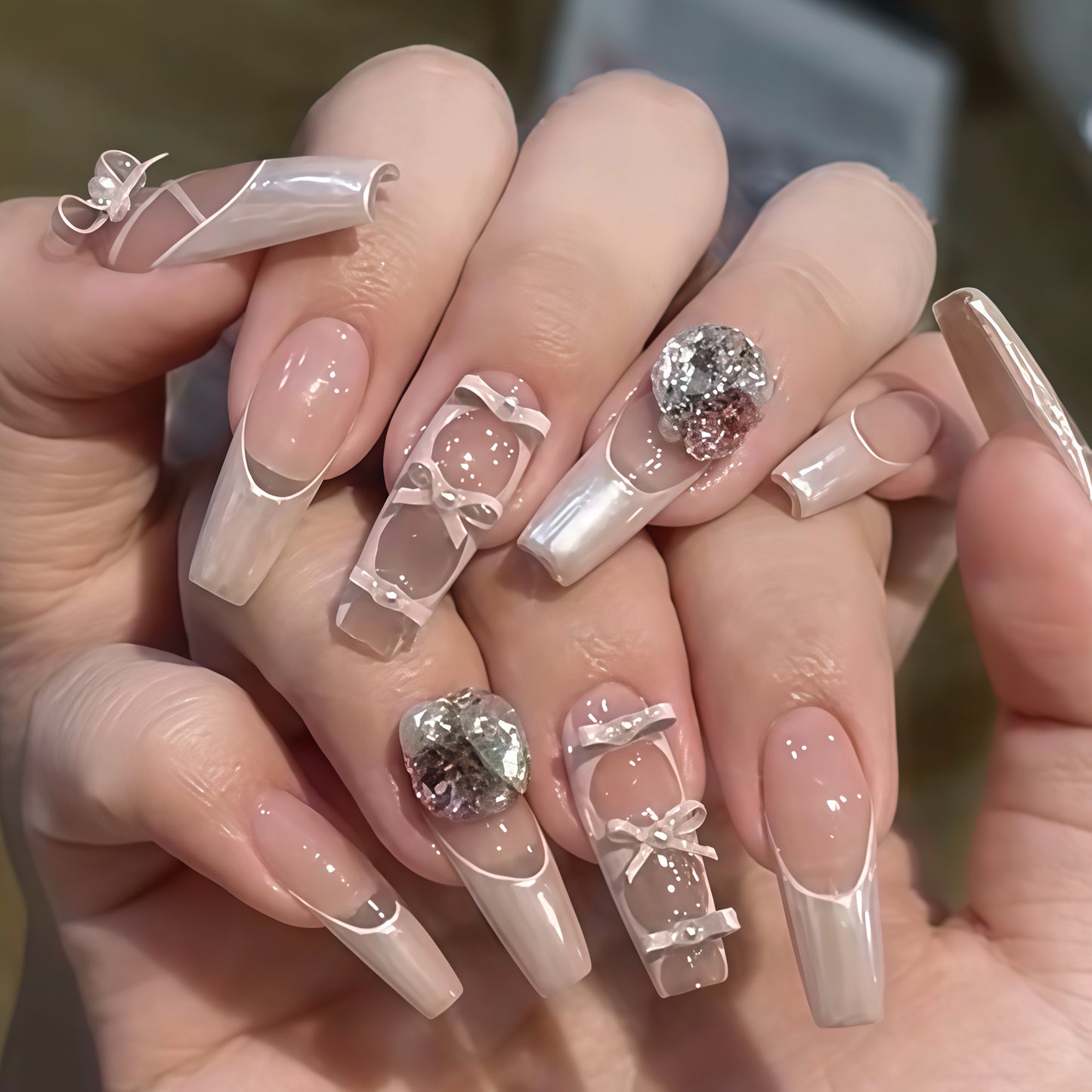 ZX-950-AM-Shiny Diamonds Nails