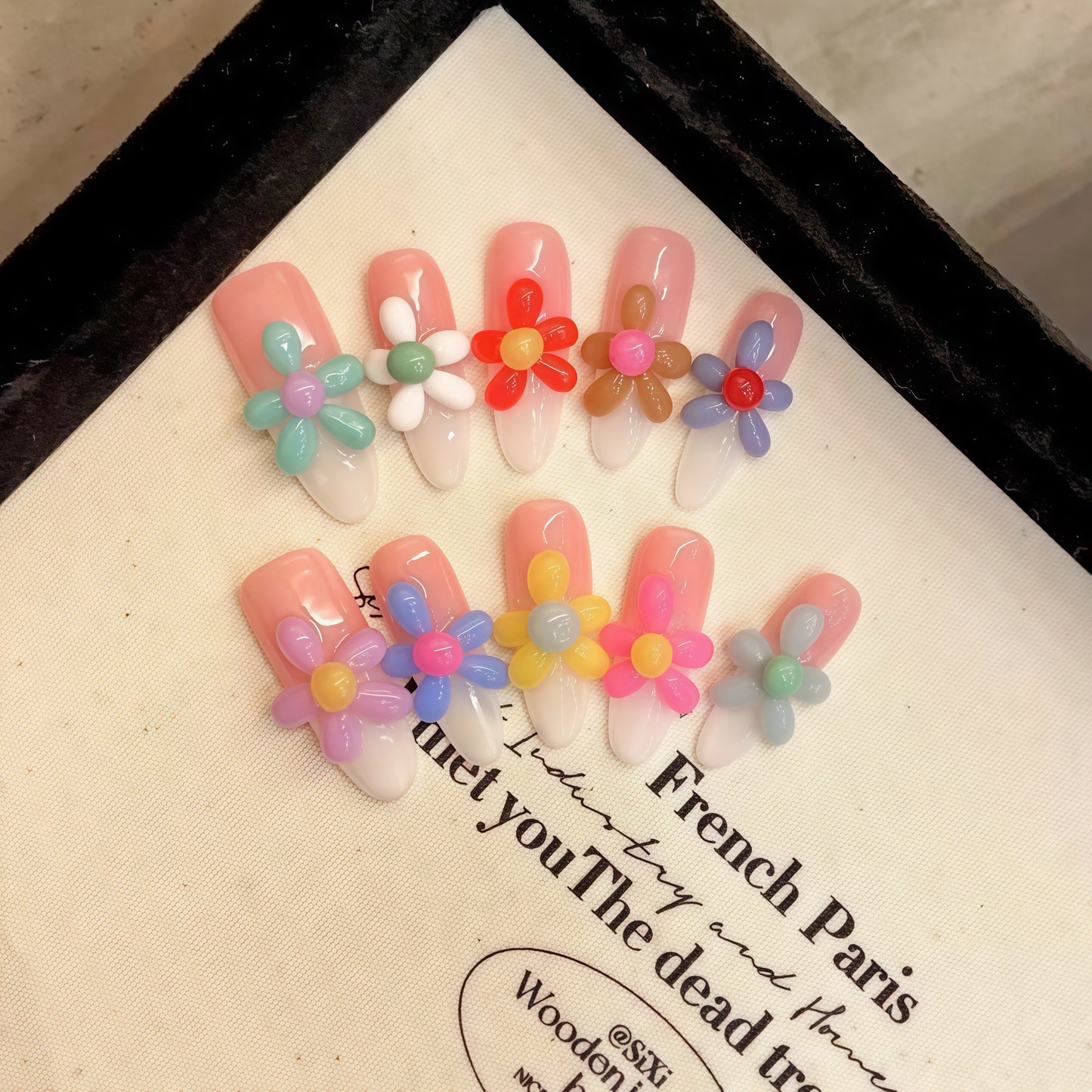 ZX-1981-CA-Shiny Diamonds Nails