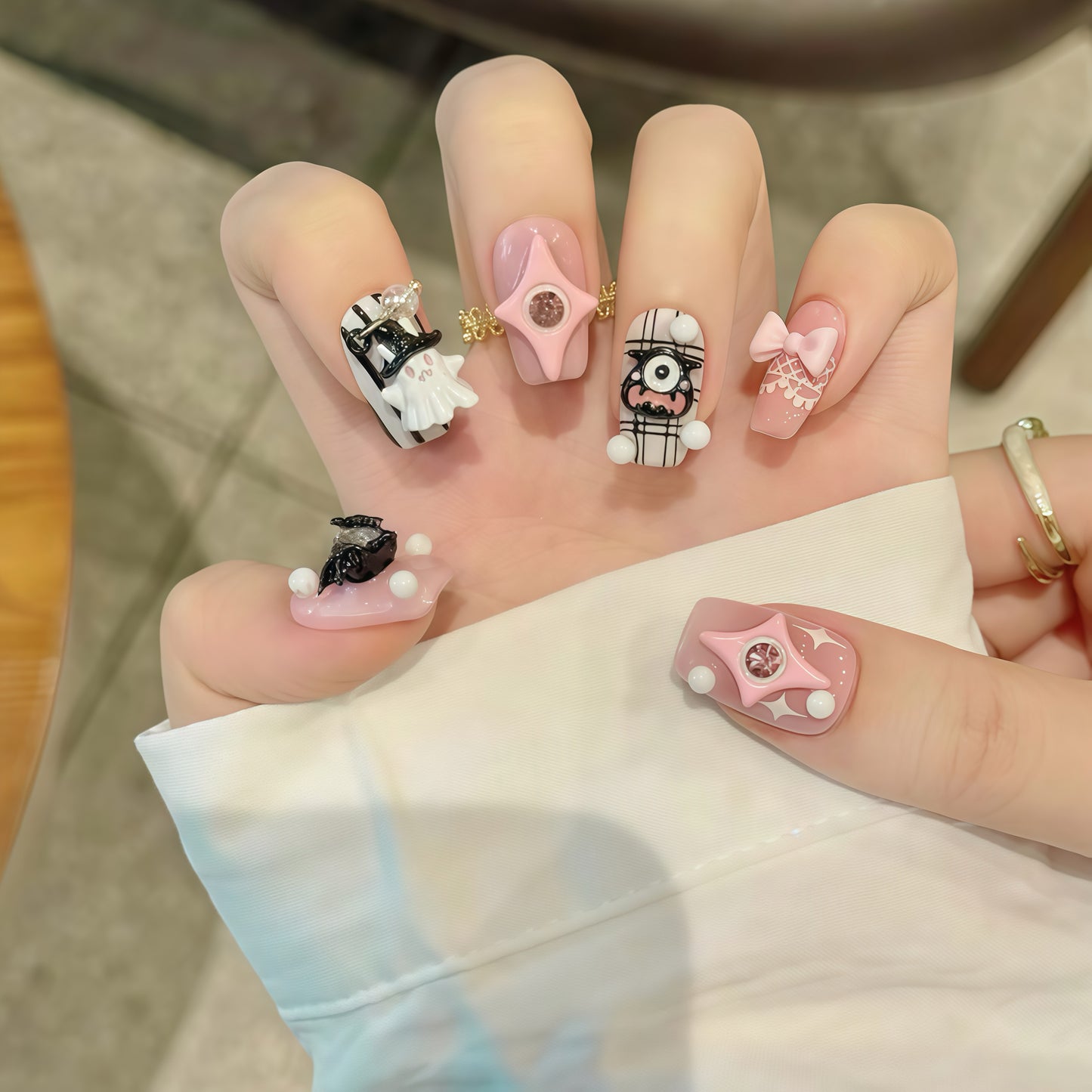 ZX-2377-CA-Shiny Diamonds Nails