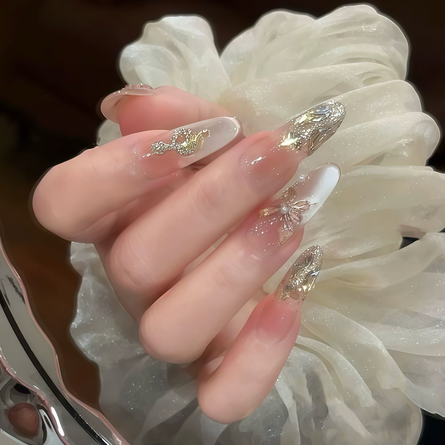 ZX-2819-CH-Shiny Diamonds Nails