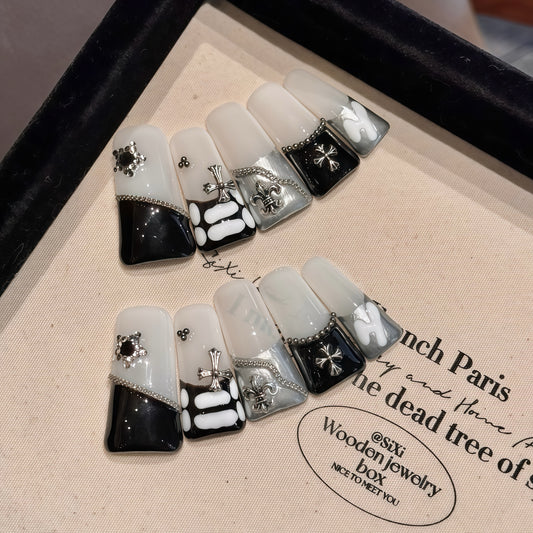 ZX-2106-AM-Shiny Diamonds Nails