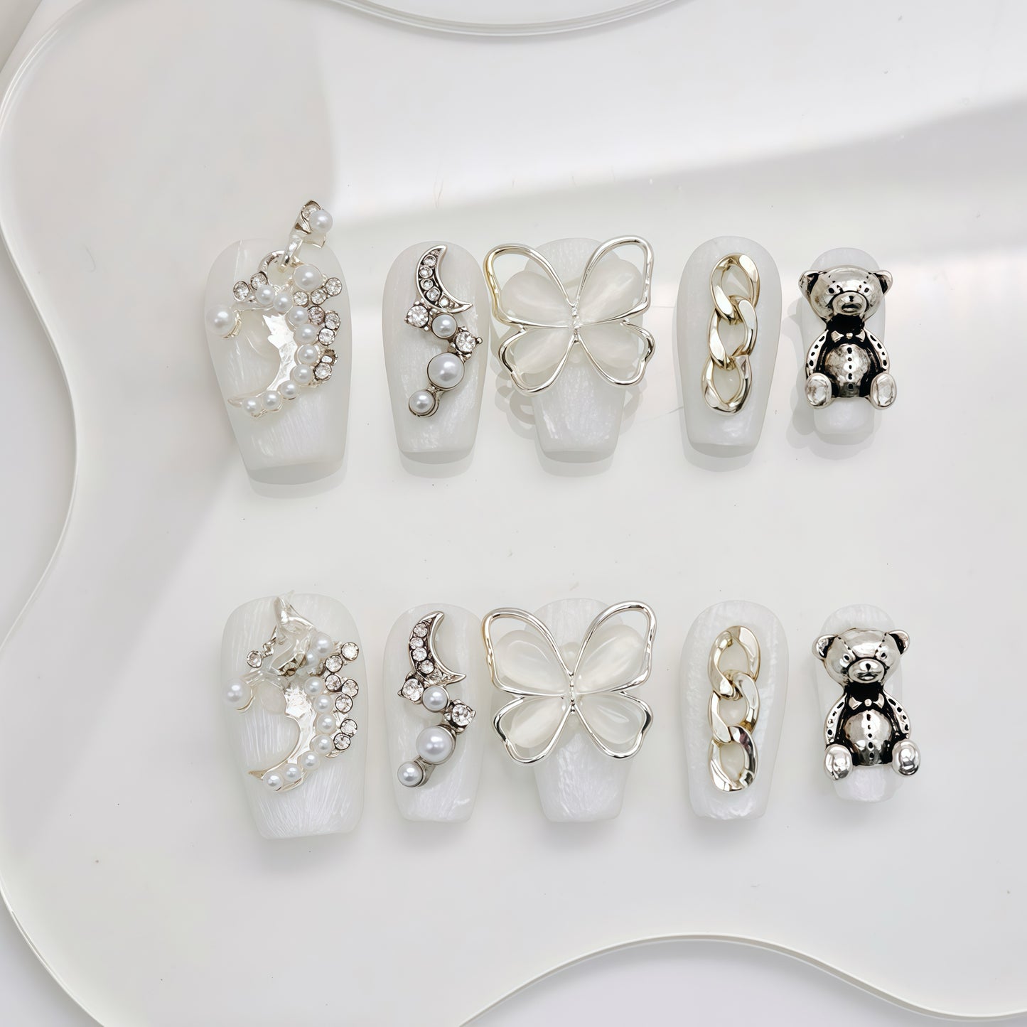 ZX-611-CA-Shiny Diamonds Nails