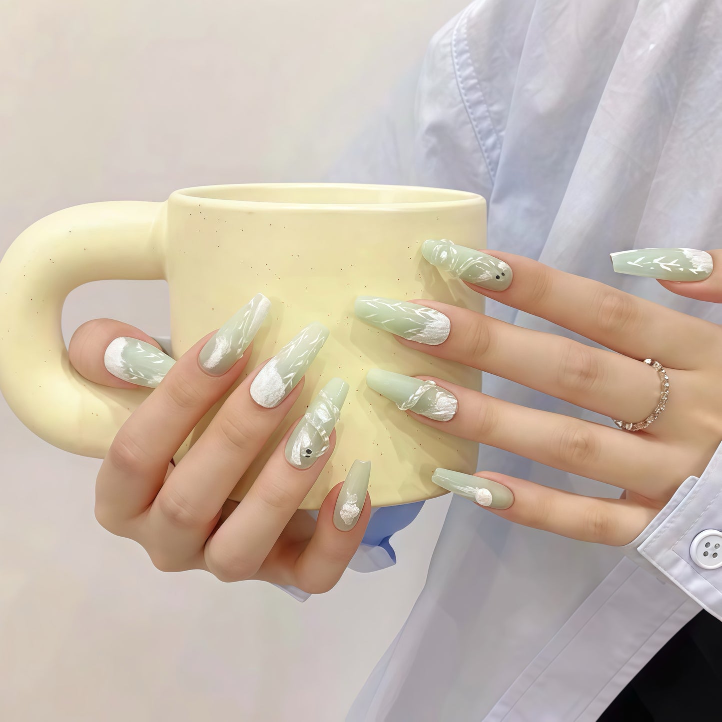 ZX-1788-CH-Shiny Diamonds Nails