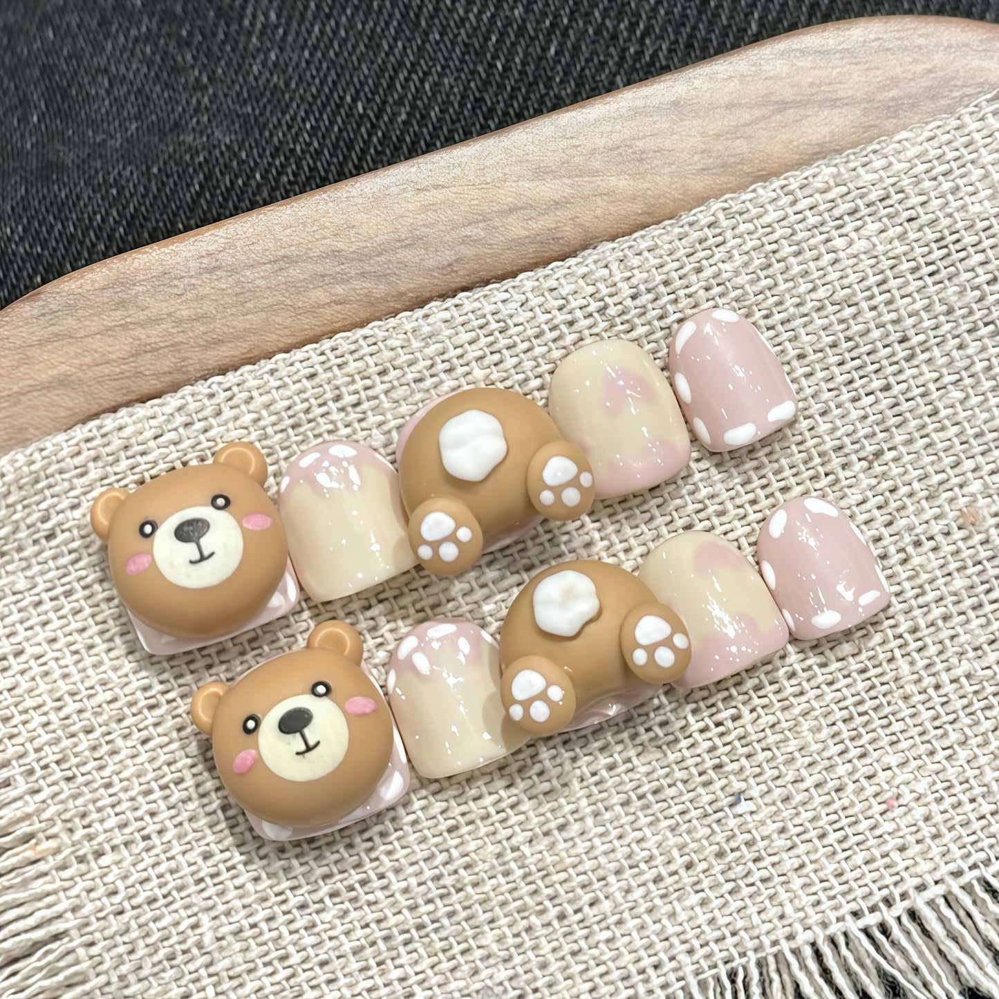 ZX-C84-CA-Shiny Diamonds Nails