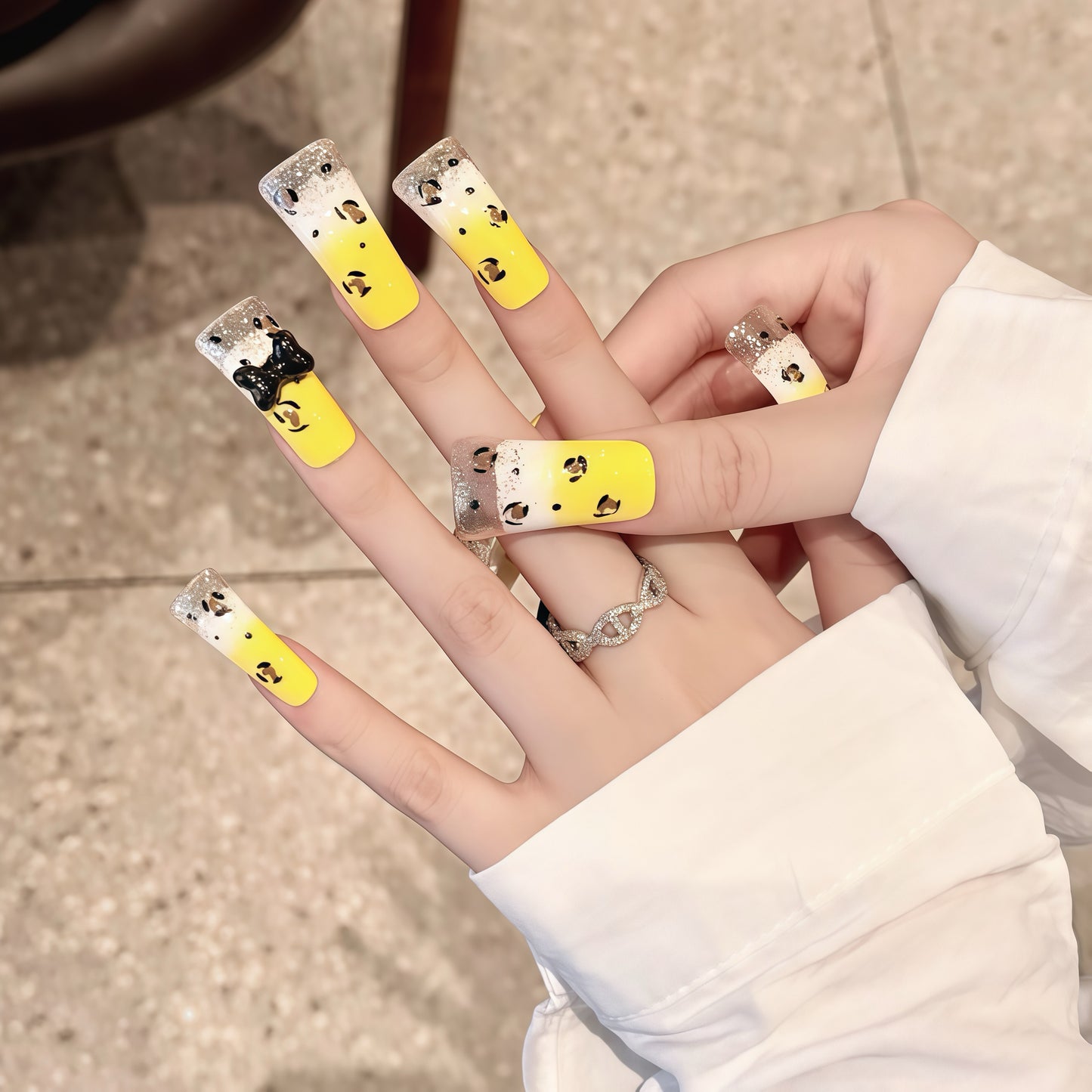 ZX-2239-CA-Shiny Diamonds Nails