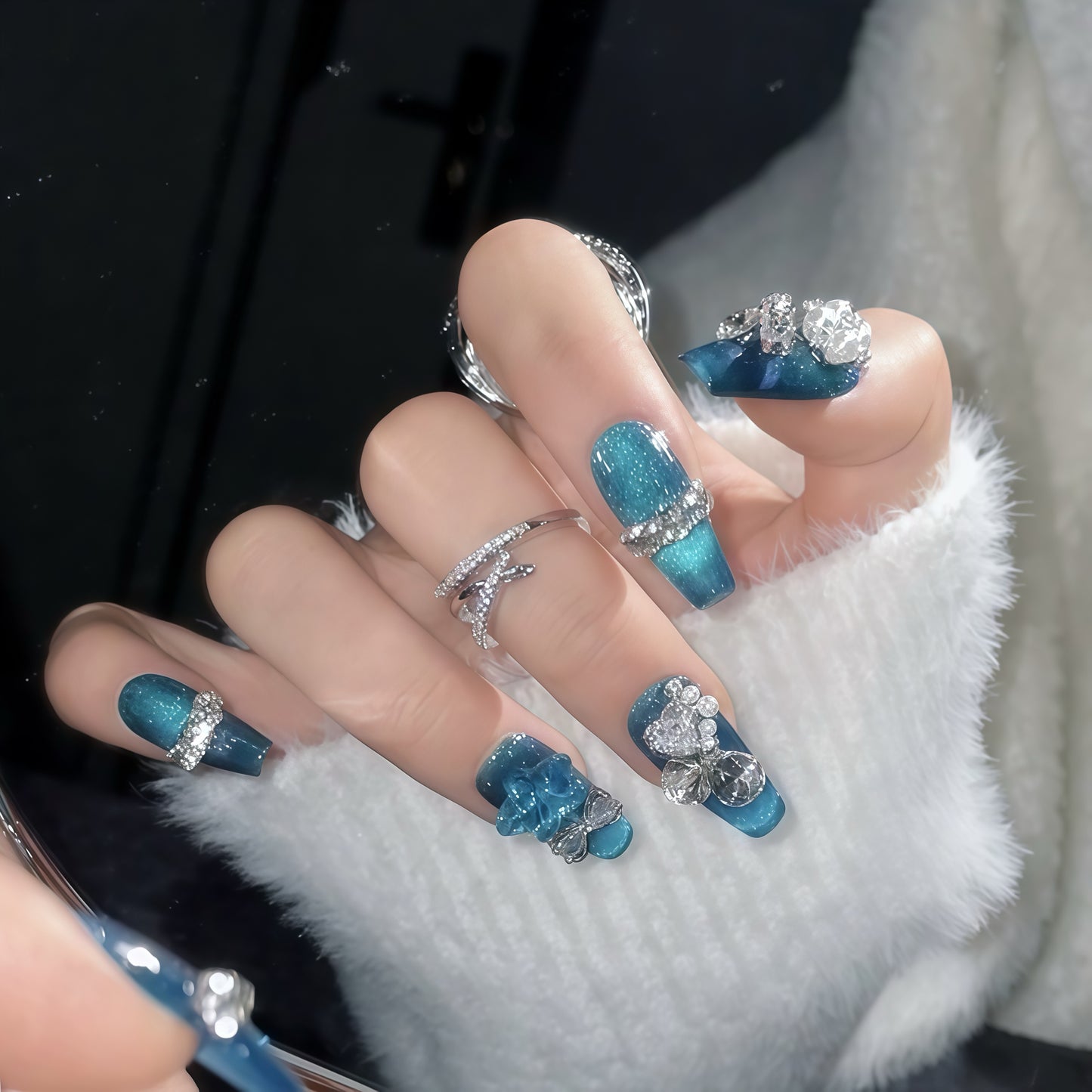 ZX-1220-AM-Shiny Diamonds Nails