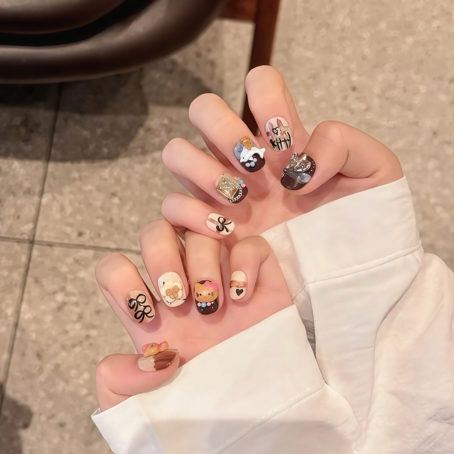 ZX-2244-CA-Shiny Diamonds Nails