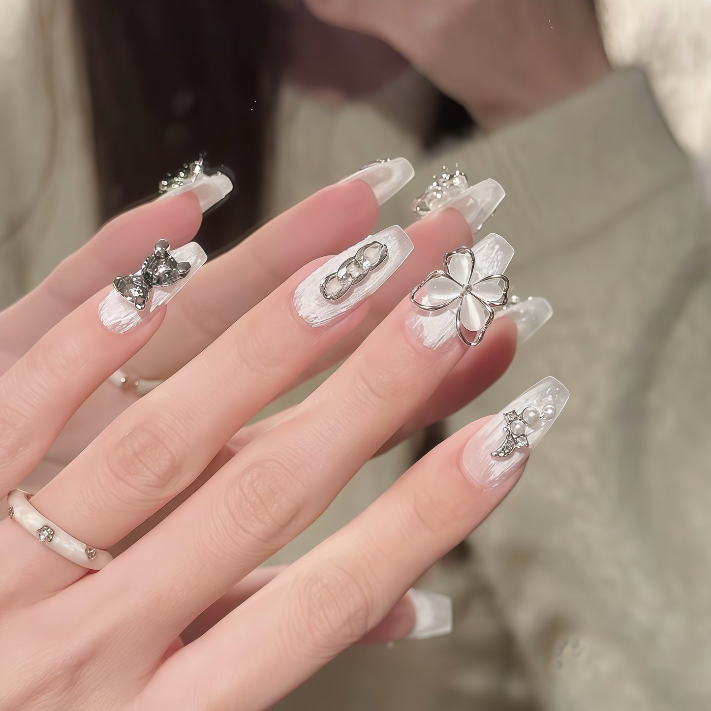 ZX-611-CA-Shiny Diamonds Nails
